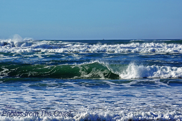 Beautiful Ocean Curl